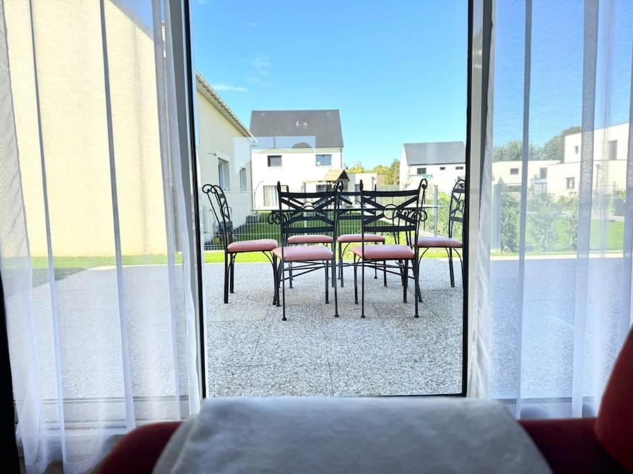 La Maison Bleue - Plain-Pied Proche Plages Et Caen Rosel Exterior photo