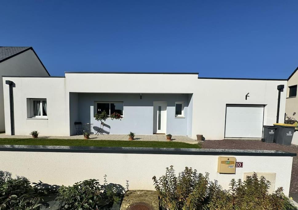 La Maison Bleue - Plain-Pied Proche Plages Et Caen Rosel Exterior photo